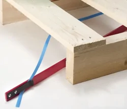 Tige passe-feuillard
